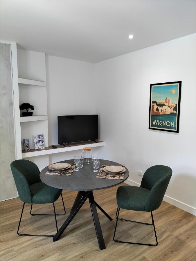 Studio Terrasse, Intra-Muros, Climatise Avec Wifi Avignone Esterno foto